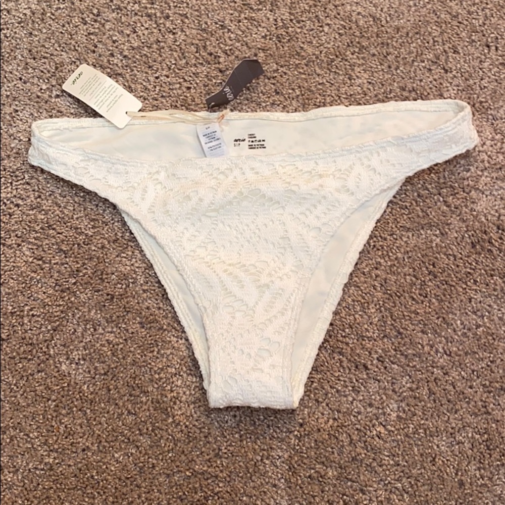 bikini bottoms